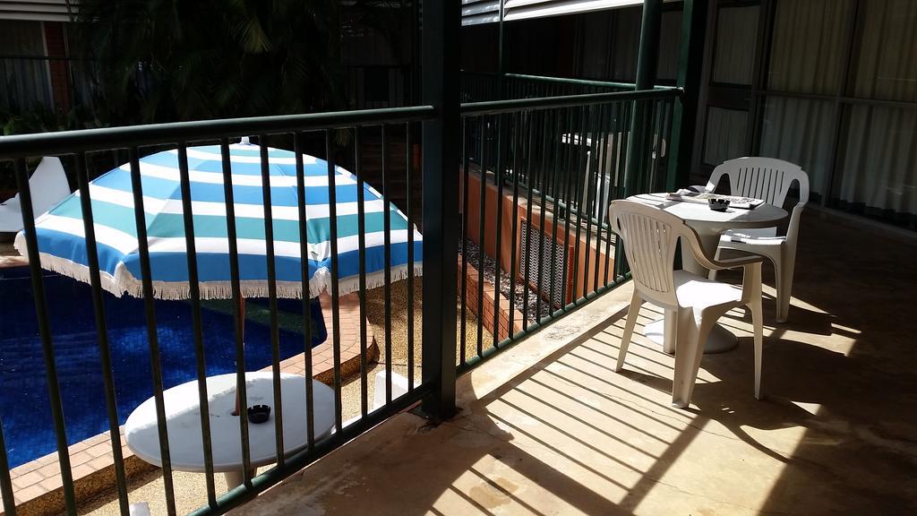 Palms Motel Darwin Bagian luar foto