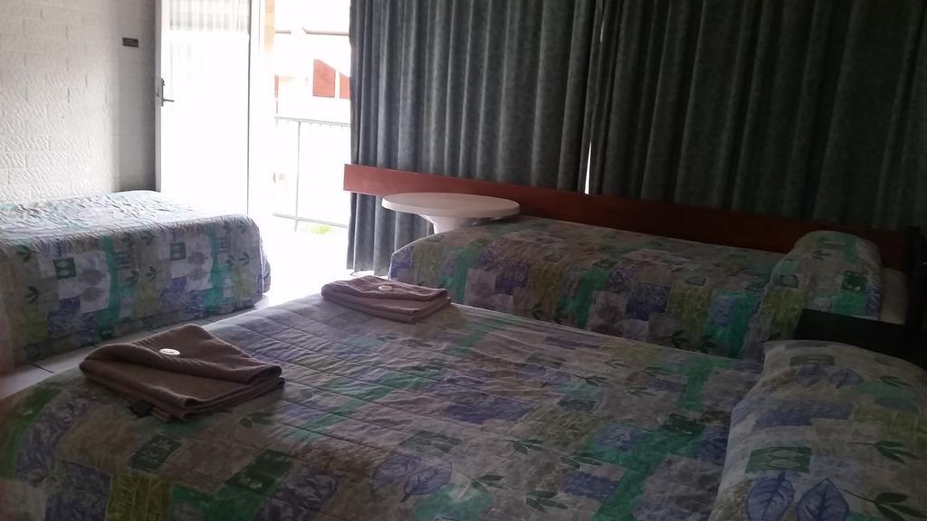 Palms Motel Darwin Bagian luar foto
