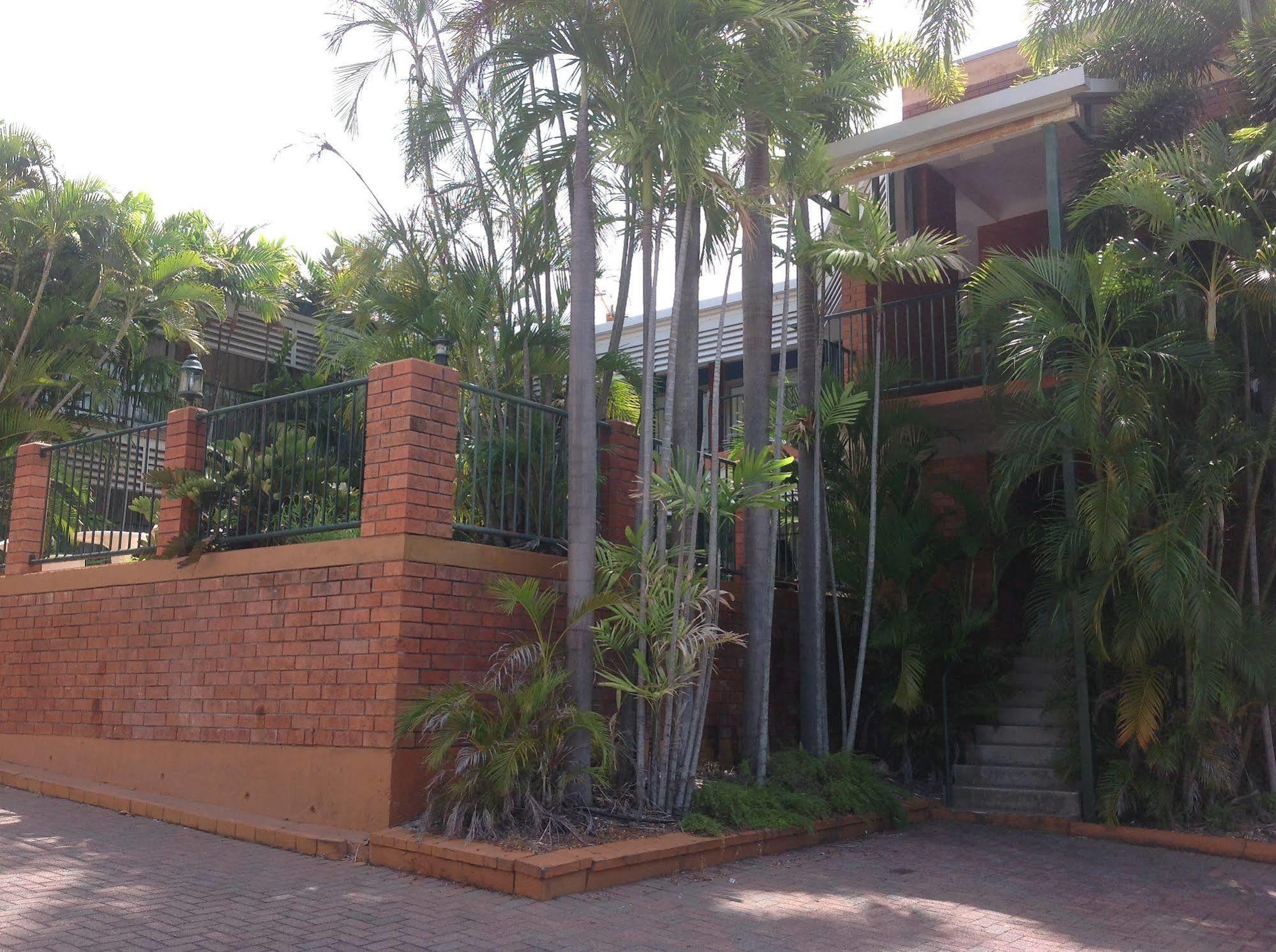 Palms Motel Darwin Bagian luar foto